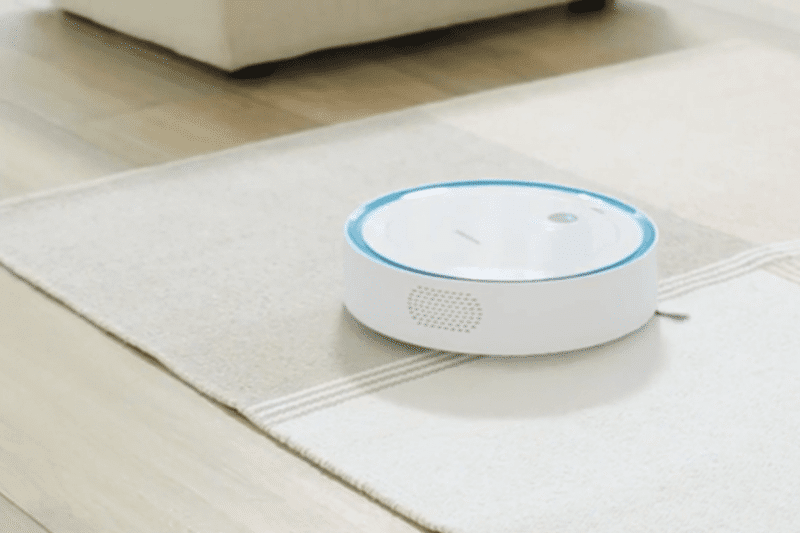 Medion md 18861 saug auf einem kurzen Teppich